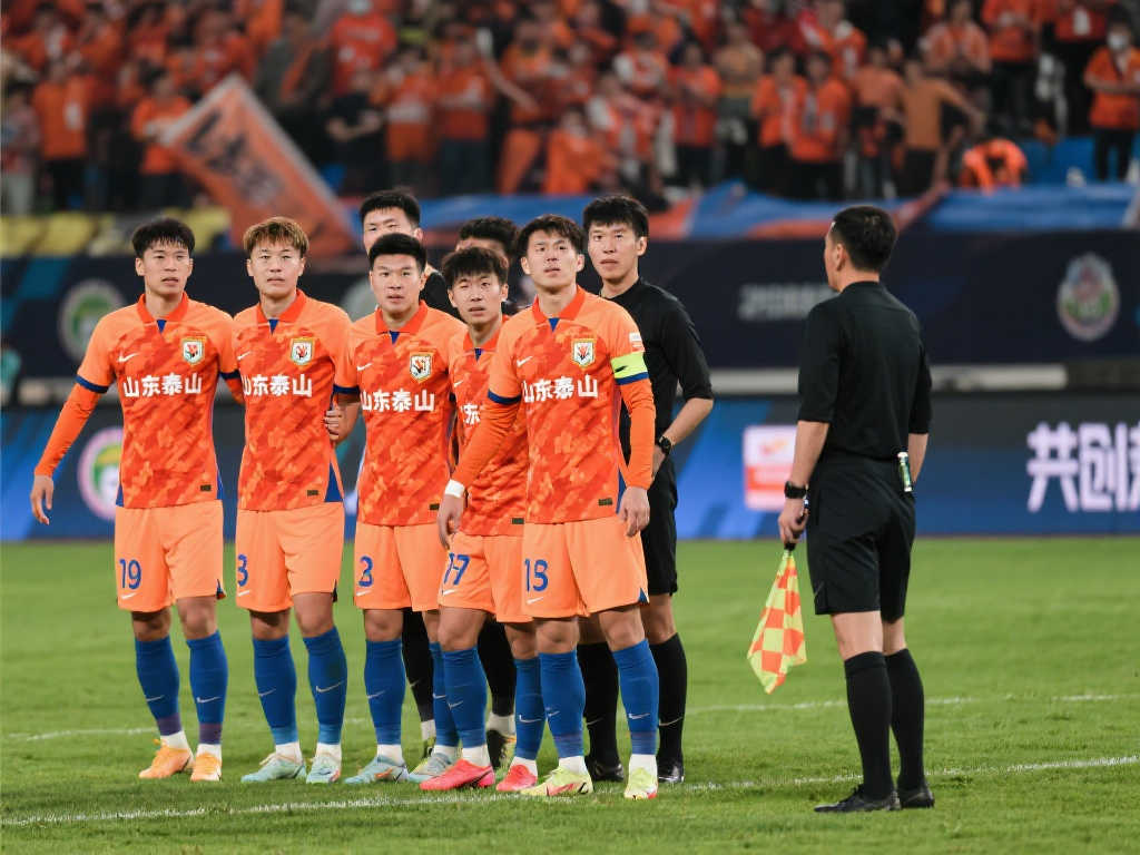 的广泛兴趣 的广泛兴趣