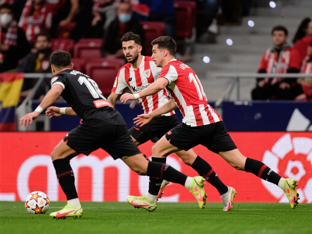 球队始终保 球队始终保